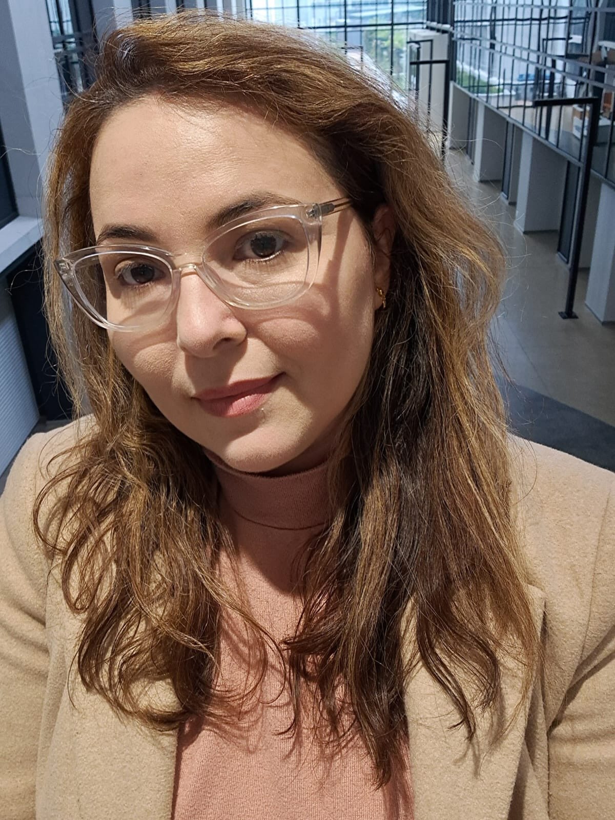 Dr. Emilyn Costa Conceição